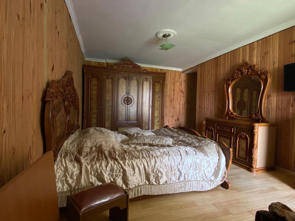 Guest House Mari Уреки Екстериор снимка