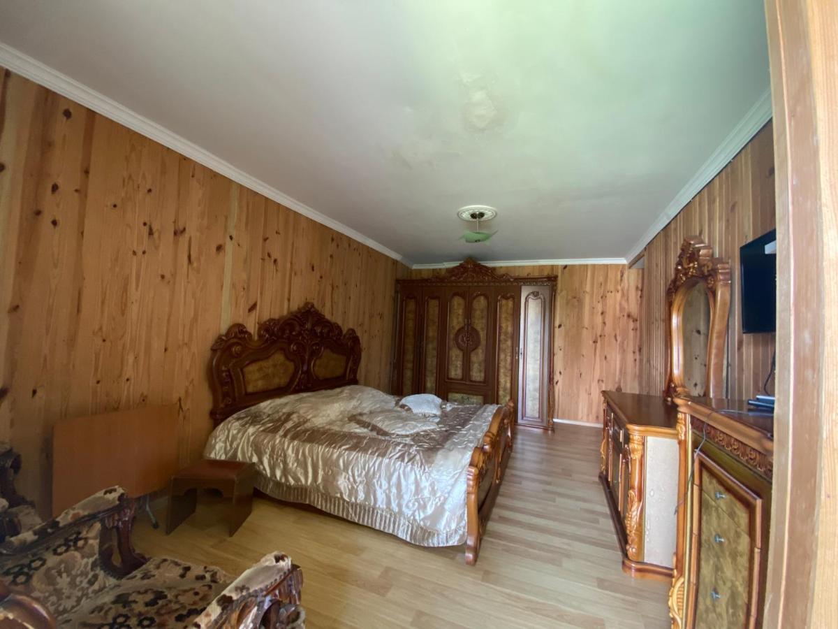 Guest House Mari Уреки Екстериор снимка