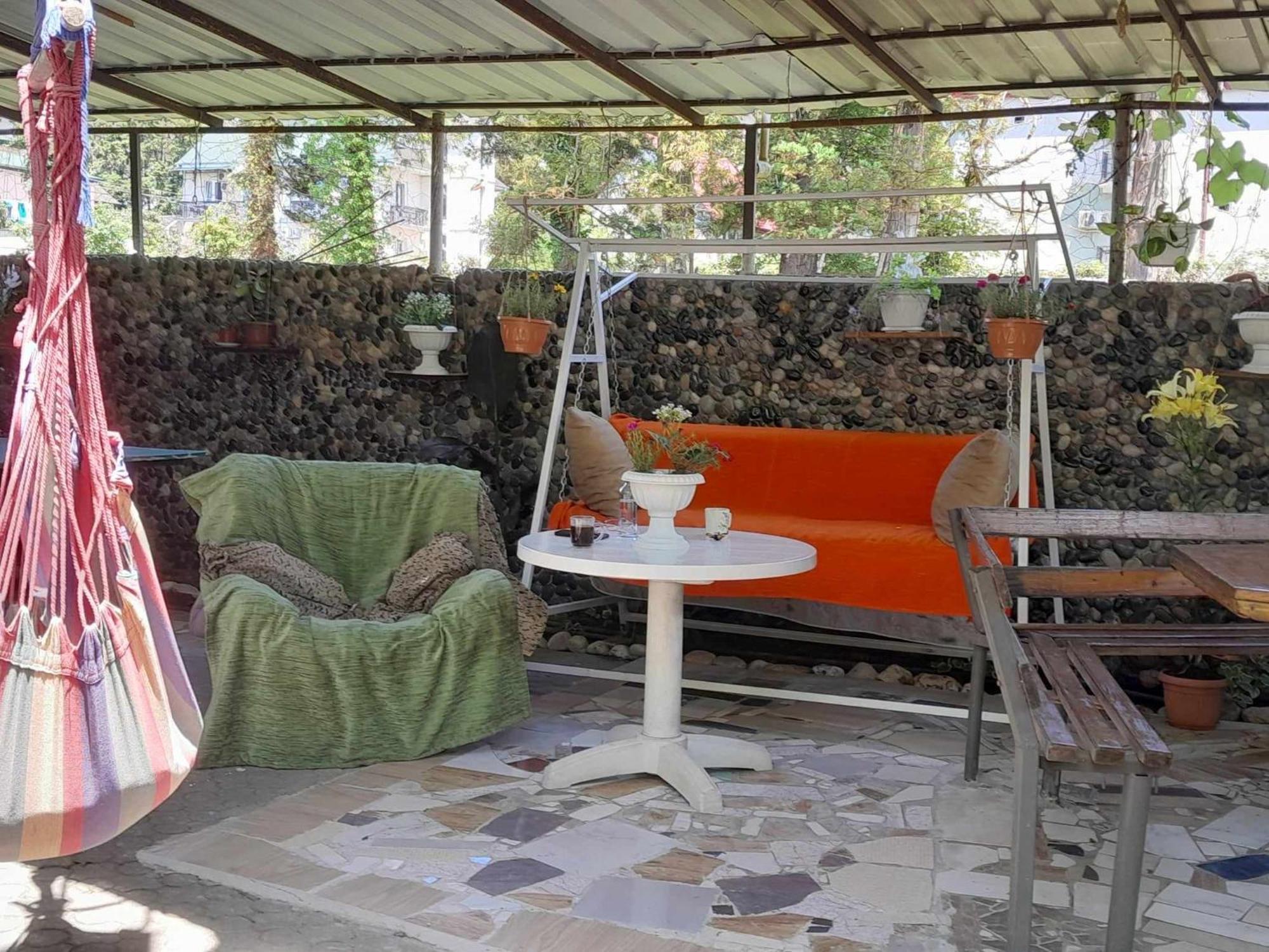 Guest House Mari Уреки Екстериор снимка