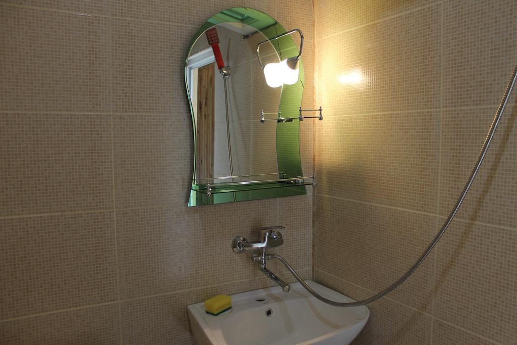 Guest House Mari Уреки Екстериор снимка
