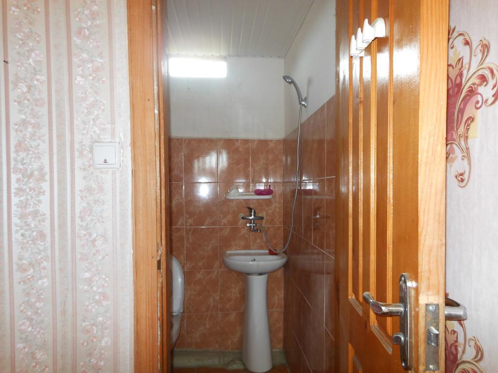 Guest House Mari Уреки Екстериор снимка